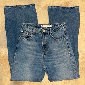 GUESS High-Rise Wide Leg Jeans